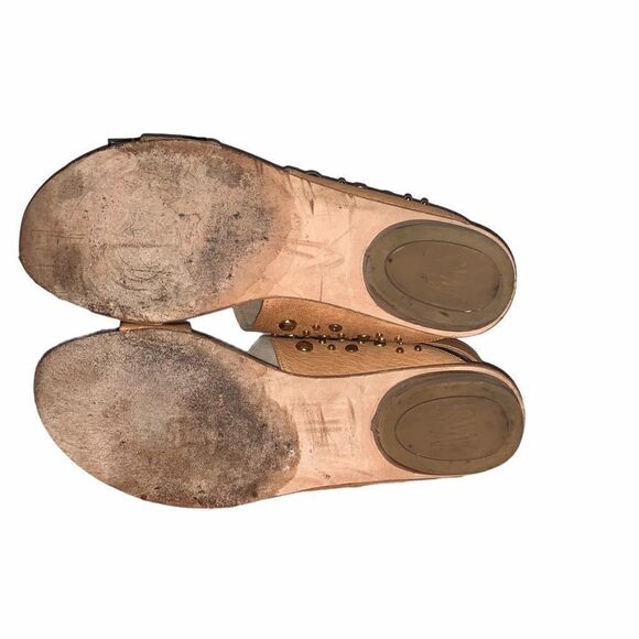 Studded ankle cuff sandals Stuart Weitzman - Picture 9 of 10